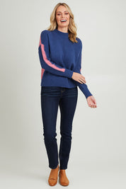 Model Grace wearing size S of the Colour Block Turtle in colour Denim (Blue), from the front, showing the whole outfit