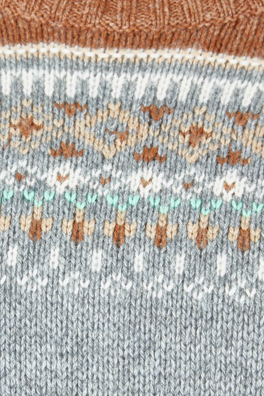 Product shot of the Fairisle Cotton Merino Jumper in colour Goose, detail