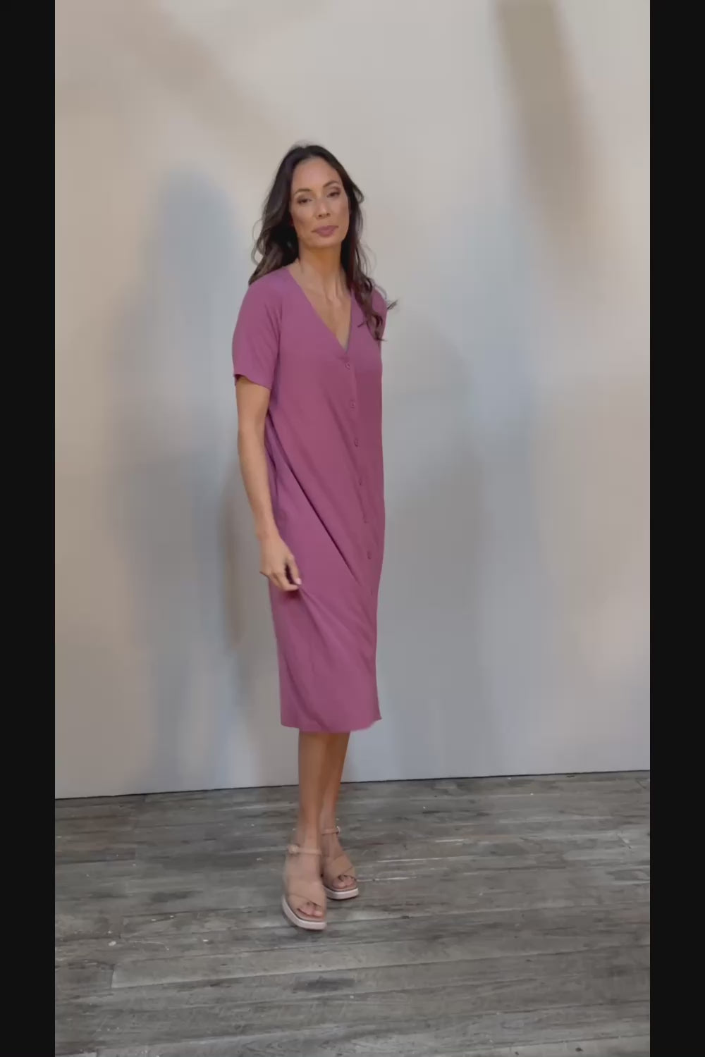 Preloved The Pack & Go Luxe Bamboo Button Up Dress with Pockets - Smokeyrose