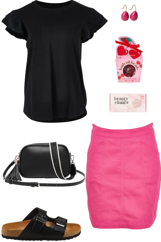 Outfit - Pink Pantheress