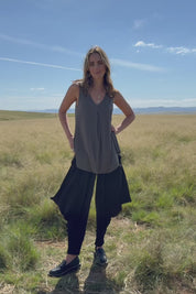 The Wanderer In Me V Neck Travel Singlet - Khaki