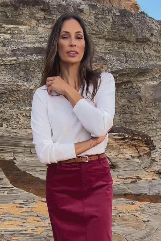 The Keepers Soft V Neck Jumper - White