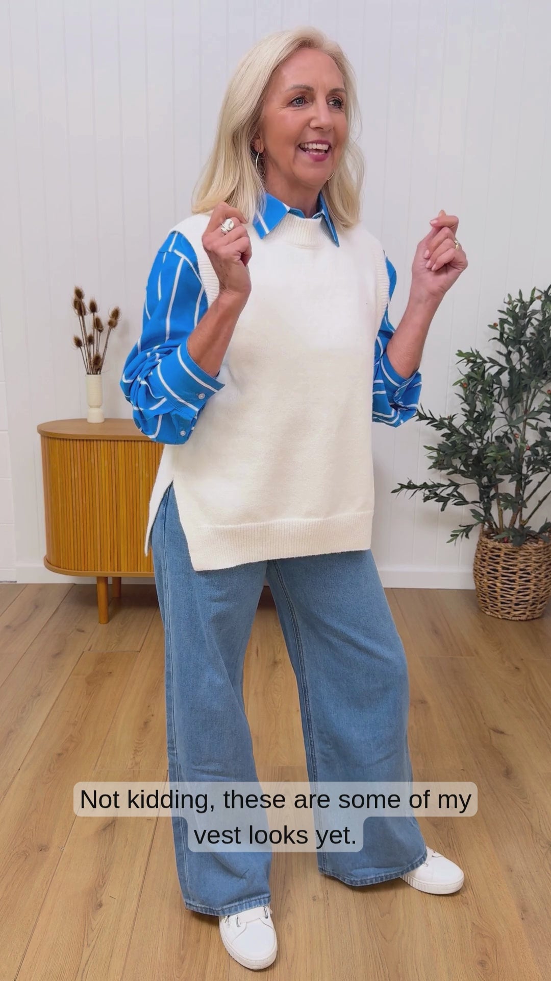 Knitted Vest Styling