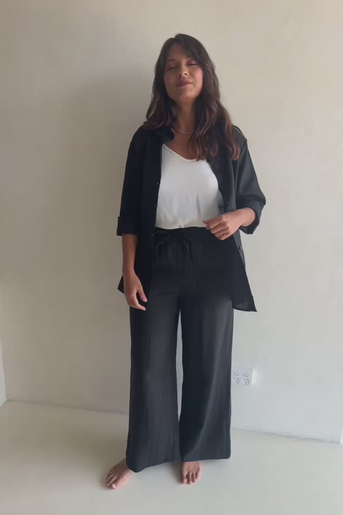 Linen Oversized Boyfriend Shirt - Black