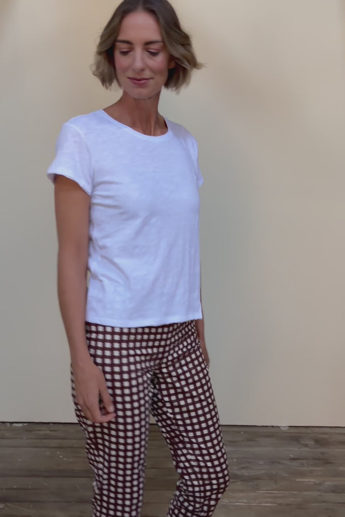 Fuss Free Cotton Blend Taper Capri Trapeze Pant – Checkit