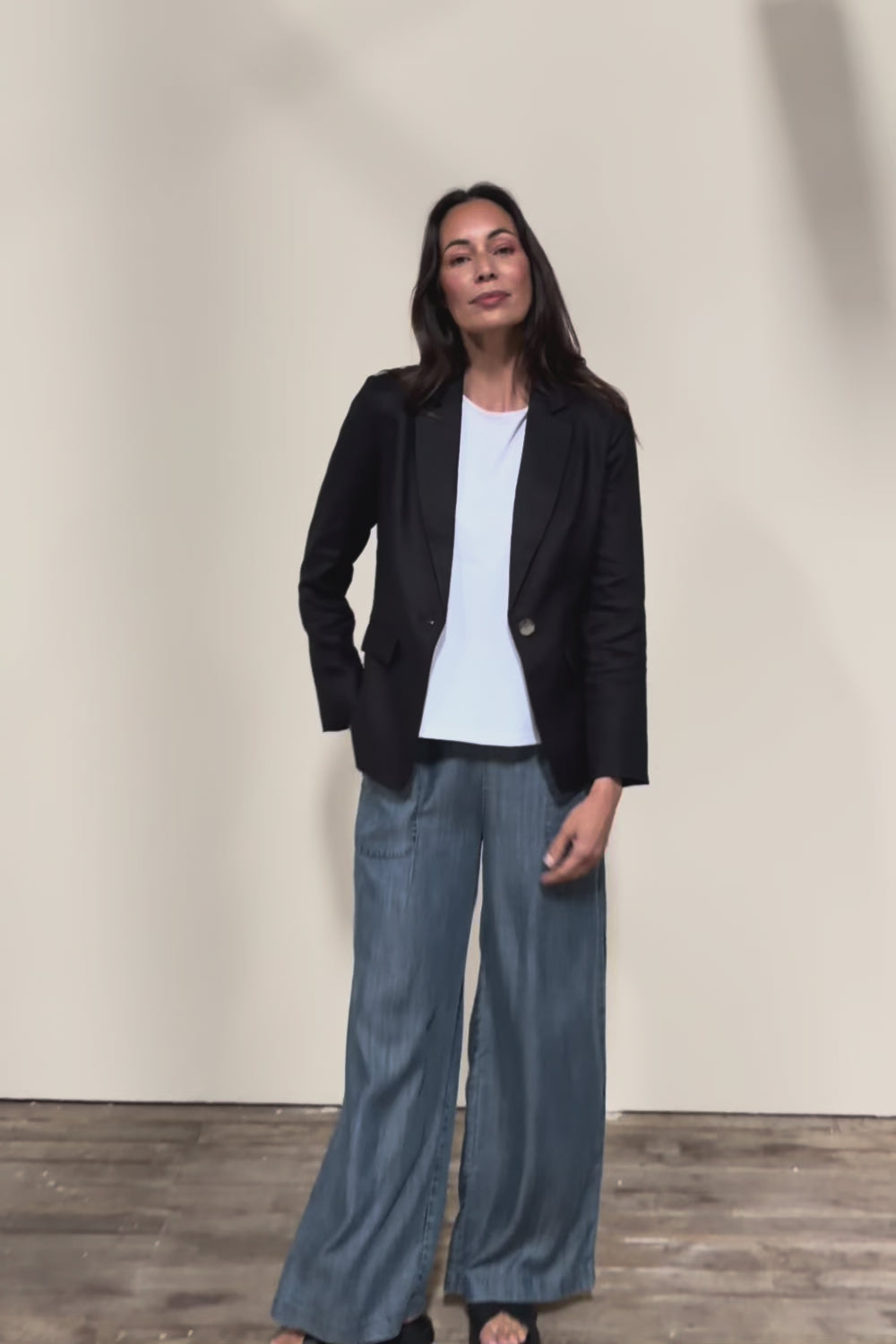 The Classic Every Wear Blazer – Black