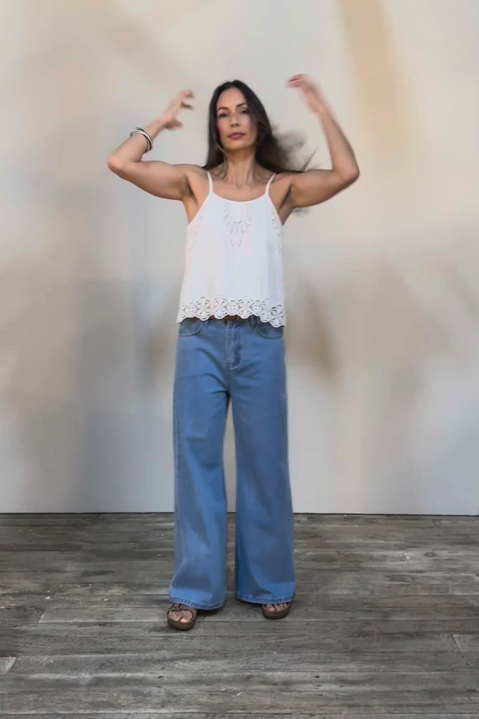 Happy Me Wide Leg Jeans - Lightdenim