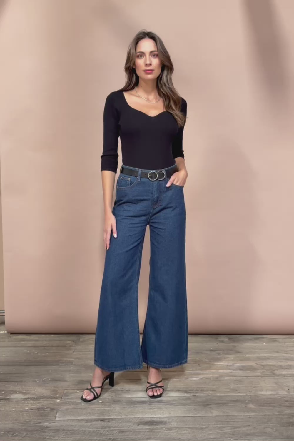 The Rib Knit Sweetheart Neck Top - Black