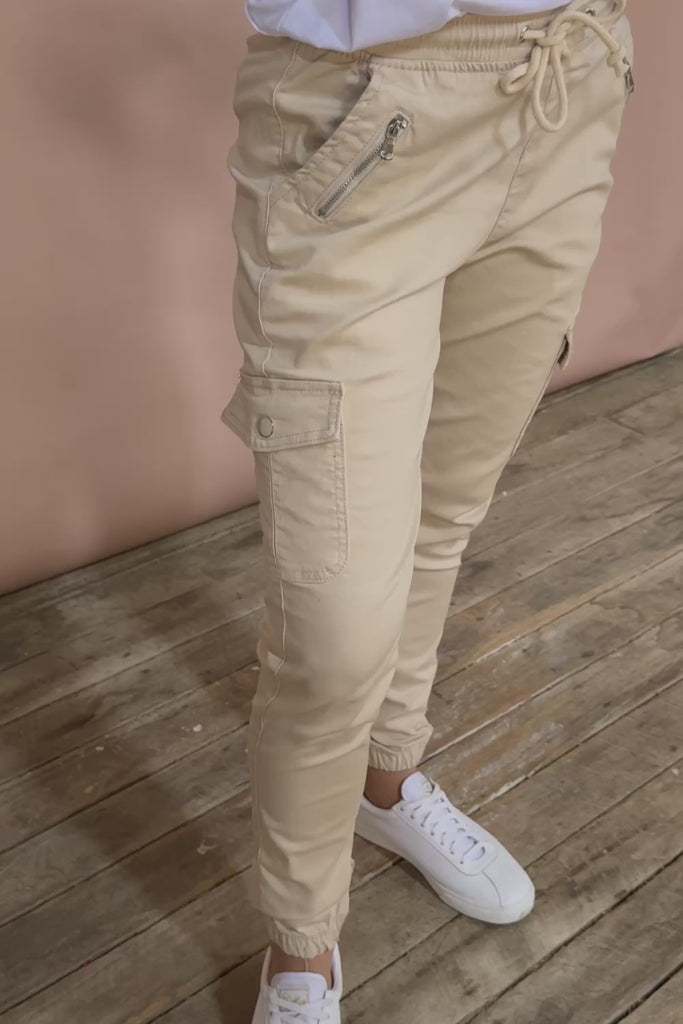 Harlow Cargo Jogger - Beige