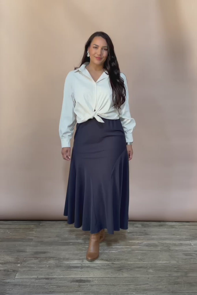 Belle Luxe Panelled Maxi Skirt – Navy