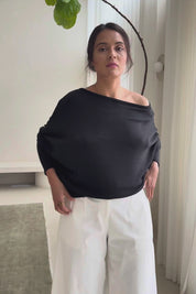 Snuggle Up Jumper - Black