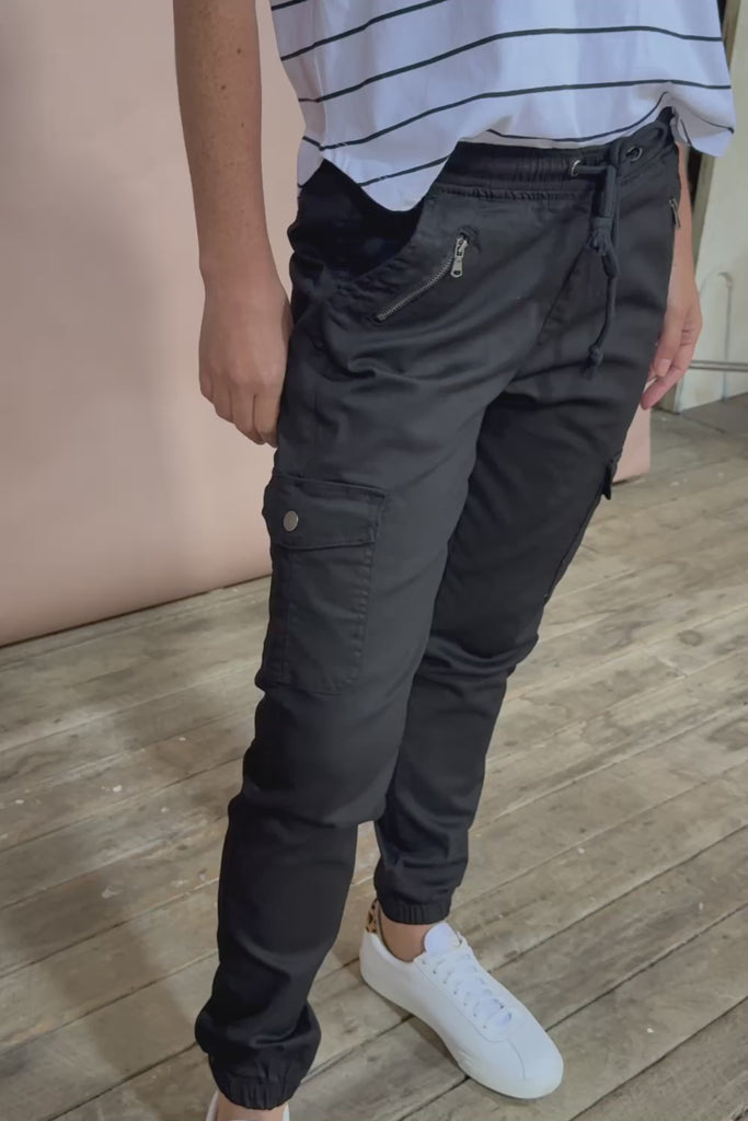 Harlow Cargo Jogger - Black