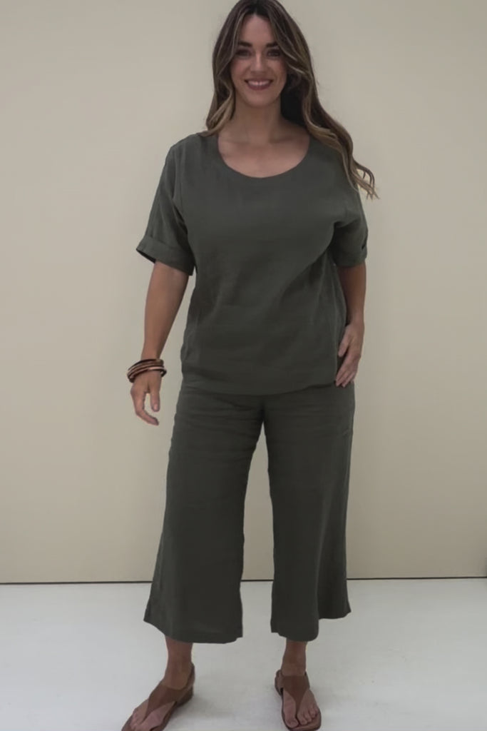 Belle Easy Wear Linen Scoop Tee – Olive